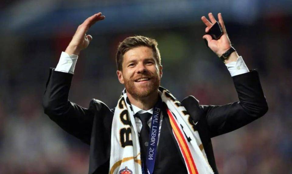 利物浦揭阿隆索掉价短板,已苦吞2比10惨败,姆巴佩恐成反向C罗